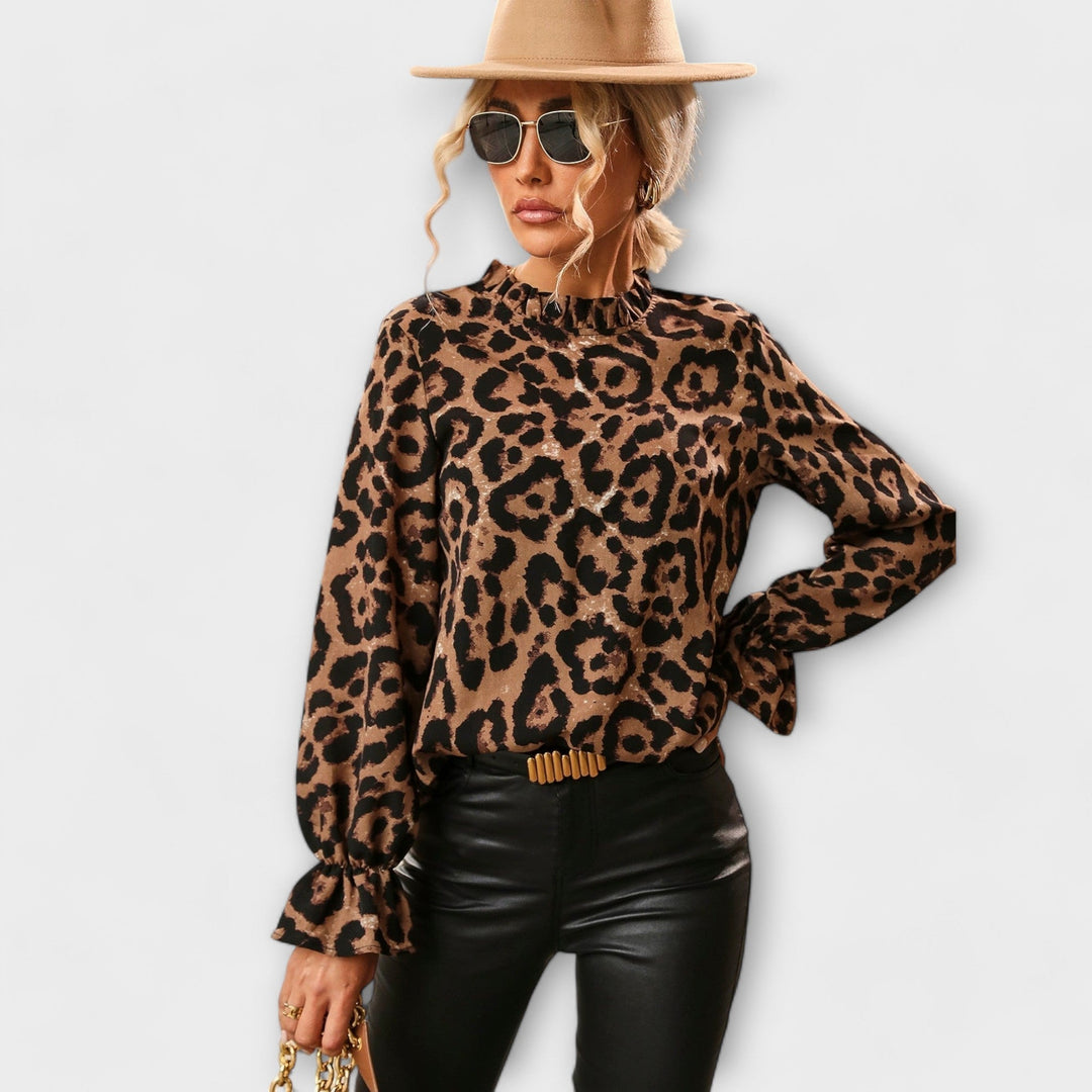 Kayla - Leopardmönstrad tröja med vikkrage