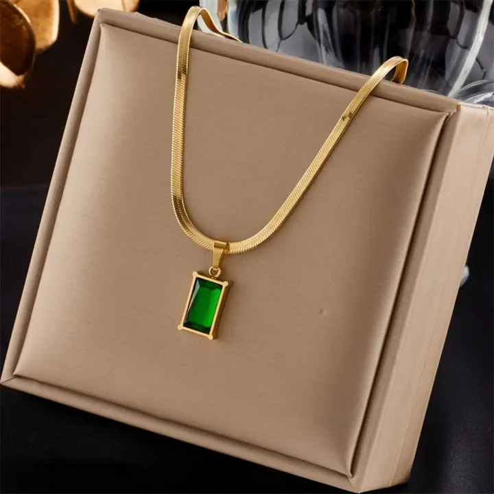 Orelie™ | glittrande halsband- och smyckeset