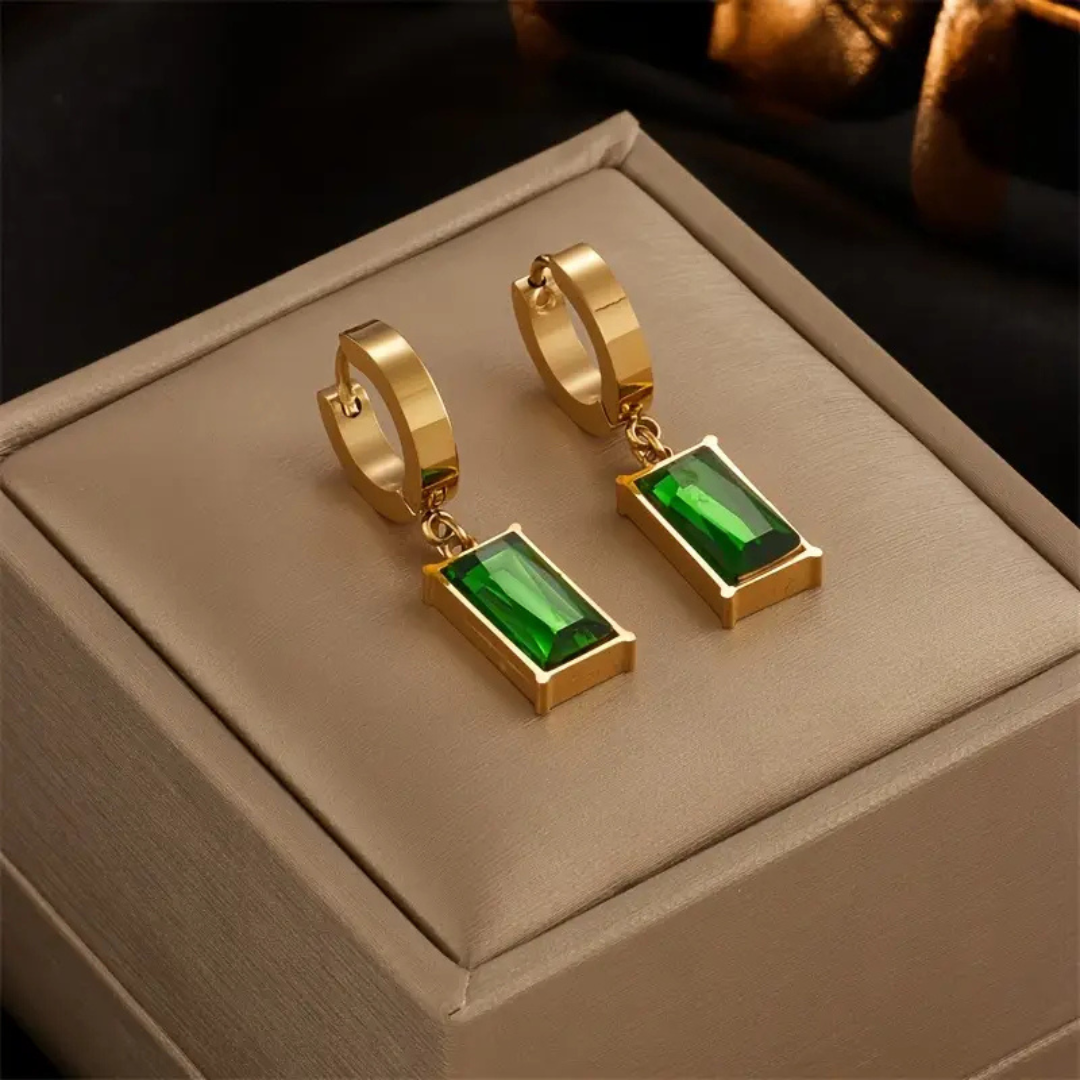 Orelie™ | glittrande halsband- och smyckeset
