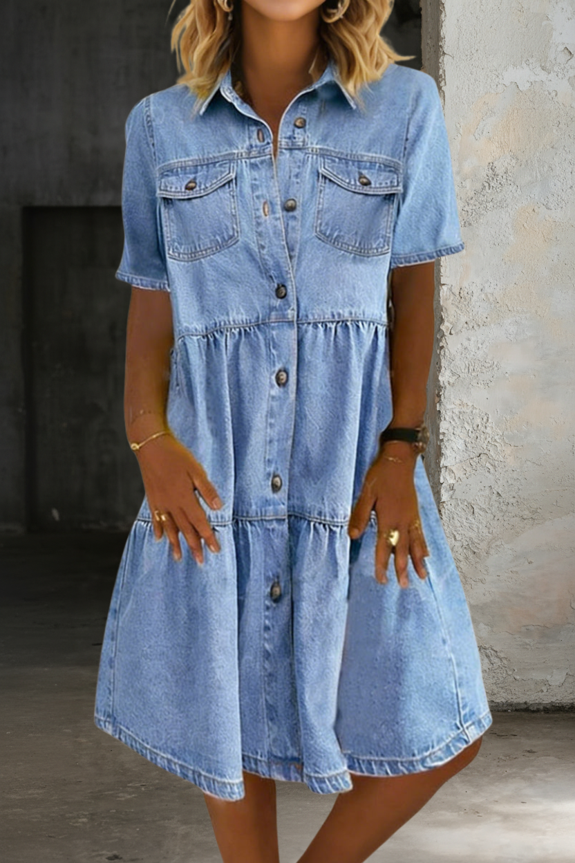 Emma - Avslappnad och Stilig Jeansklänning