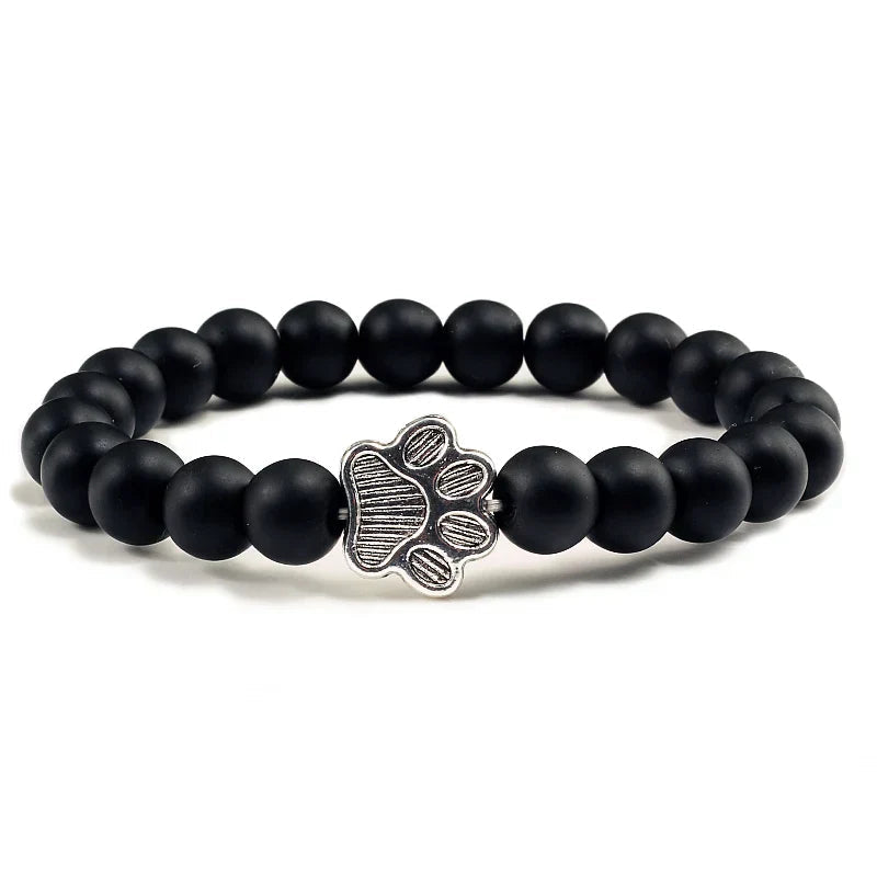Tassunjäljen armband, dekorerat med pärlor och delikat
