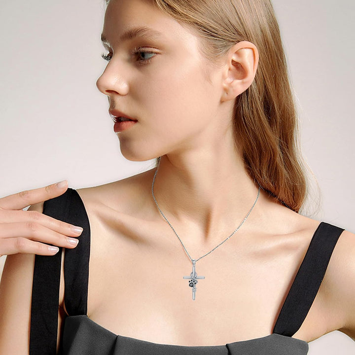 Halsband som symboliserar kärlek och minnen