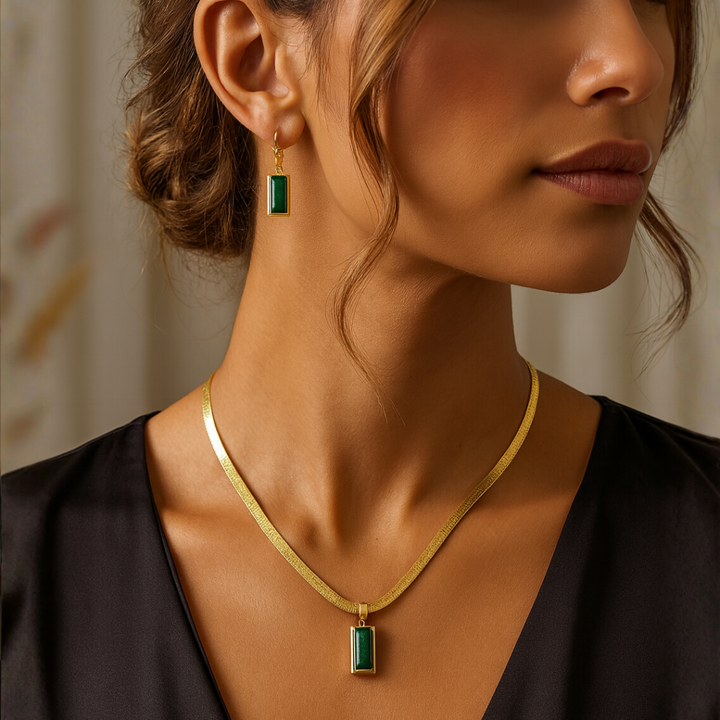 Smaragdörhängen som bringar lycka, inklusive gratis halsband | Begränsat erbjudande