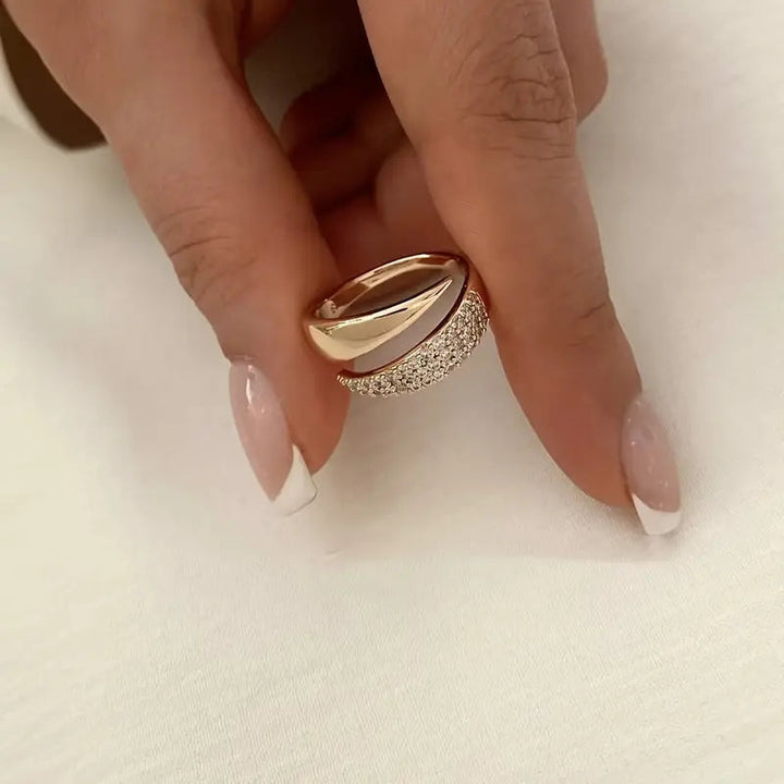 Émilie™ | En strålande elegant ring för kvinnor