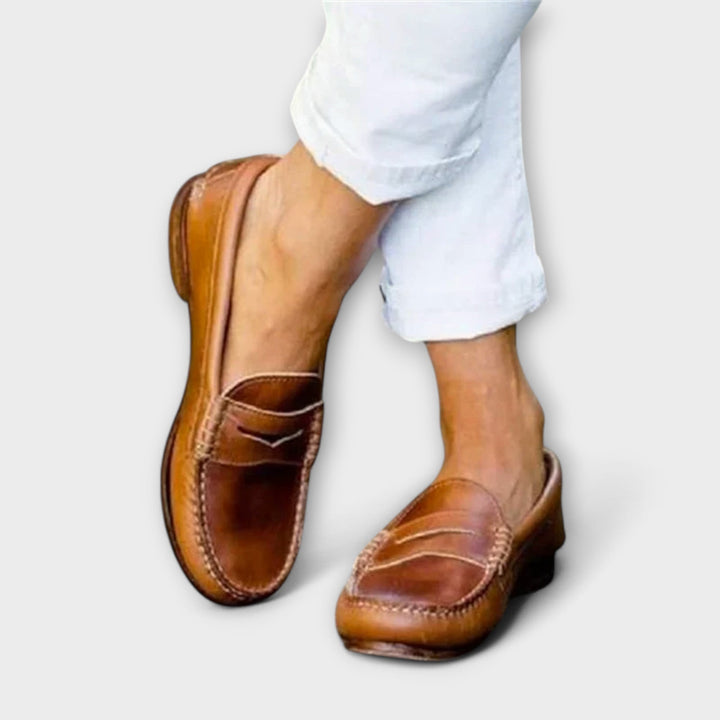 klassiska damskor loafers