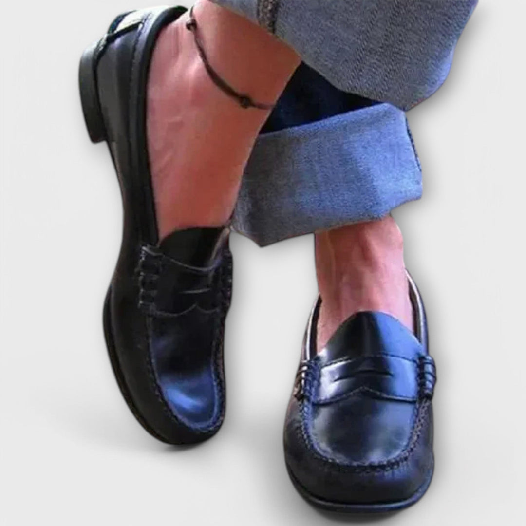 klassiska damskor loafers
