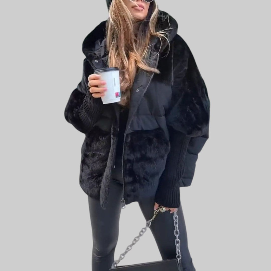 Raven | Modern puserobomberjacka med huva